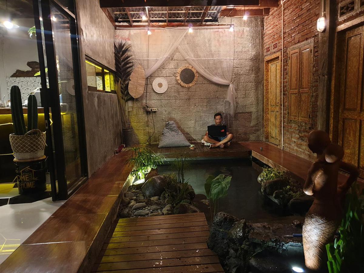 Happy House Bnb Bromo Backpacker Проболинго Екстериор снимка